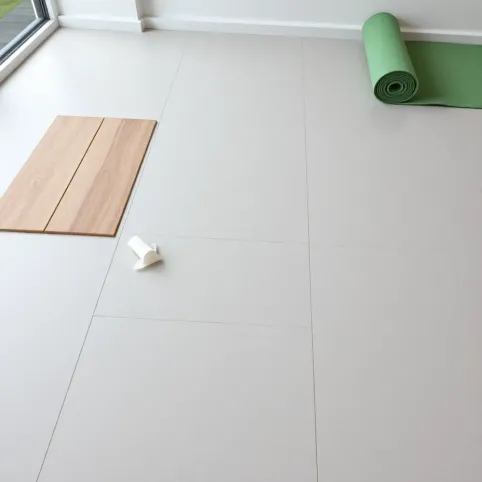 Czy można położyć parkiet na płytki