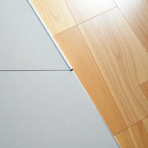 Jak połączyć płytki z parkietem